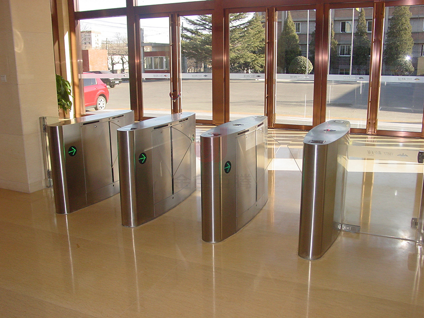 1547707854976958.jpg 豪华翼闸2.jpg